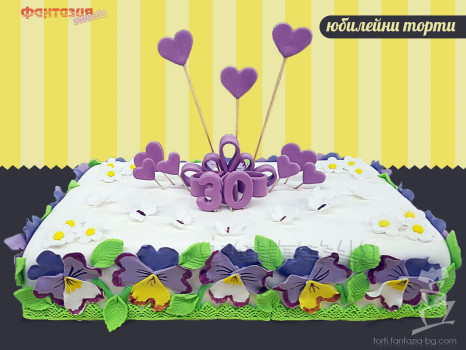 Специална торта правоъгълна с цветя и сърца